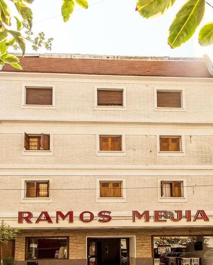 مار ديل بلاتا فندق Ramos Mejía المظهر الخارجي الصورة